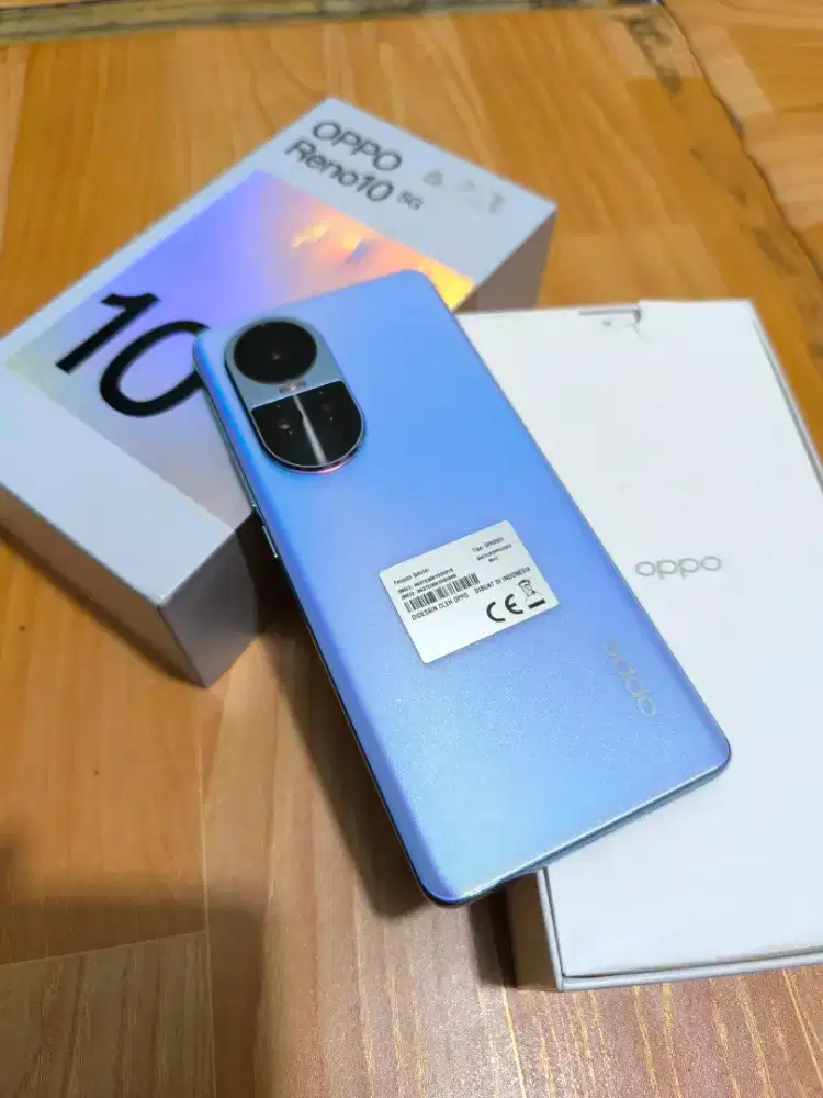 Oppo Reno 10 5G 8/256gb fullset mulus