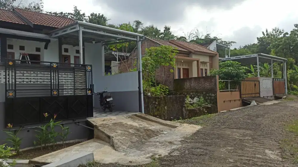 Rumah baru siap huni di Griya Inara