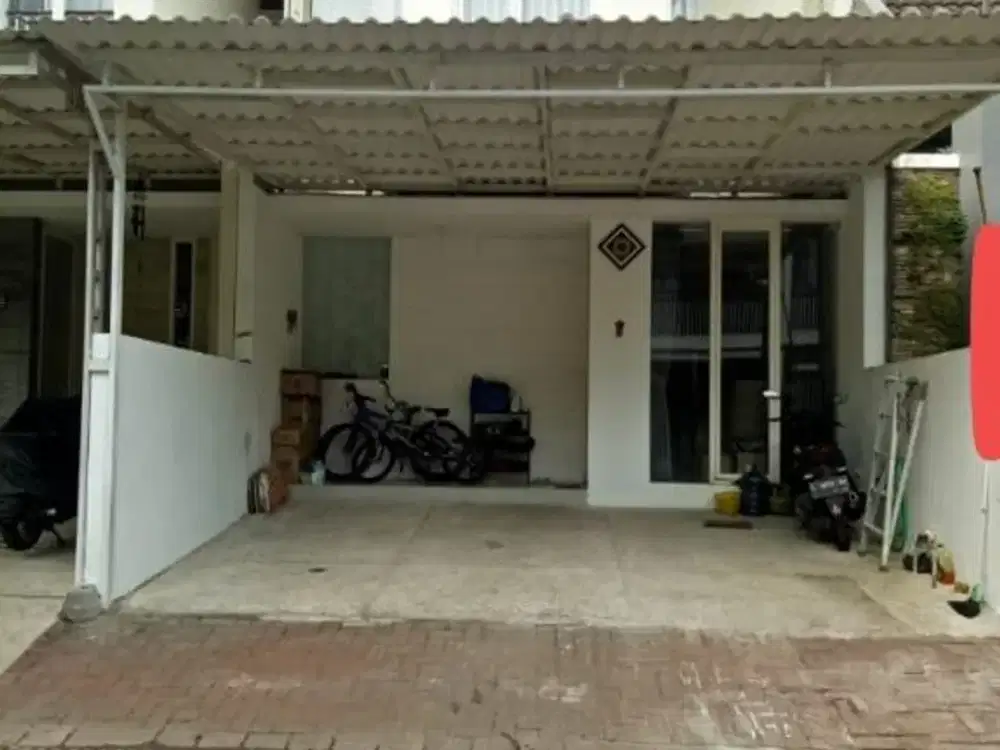 Rumah Alam Hijau Minimalis 2 Lantai Dekat Pakuwon Indah Wiyung