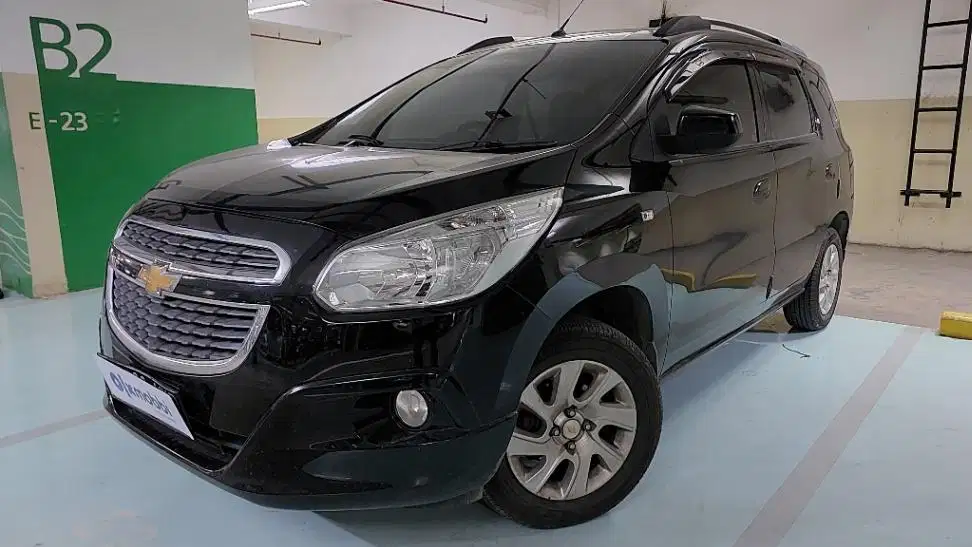 DP MURAH Chevrolet Spin 1.5 LTZ Bensin-AT 2014 Hitam CVCZD