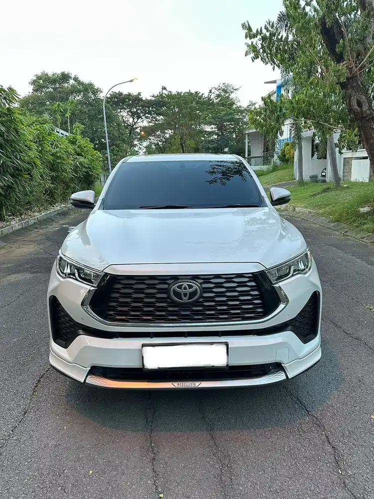 Jual Cepat Toyota Innova Zenix V hybrid Modellista 2023 Full original