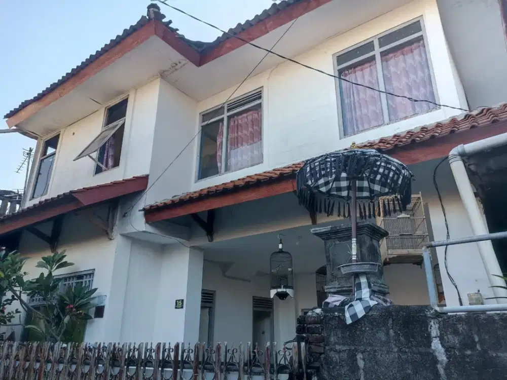 JUAL RUMAH DI PUSAT KOTA