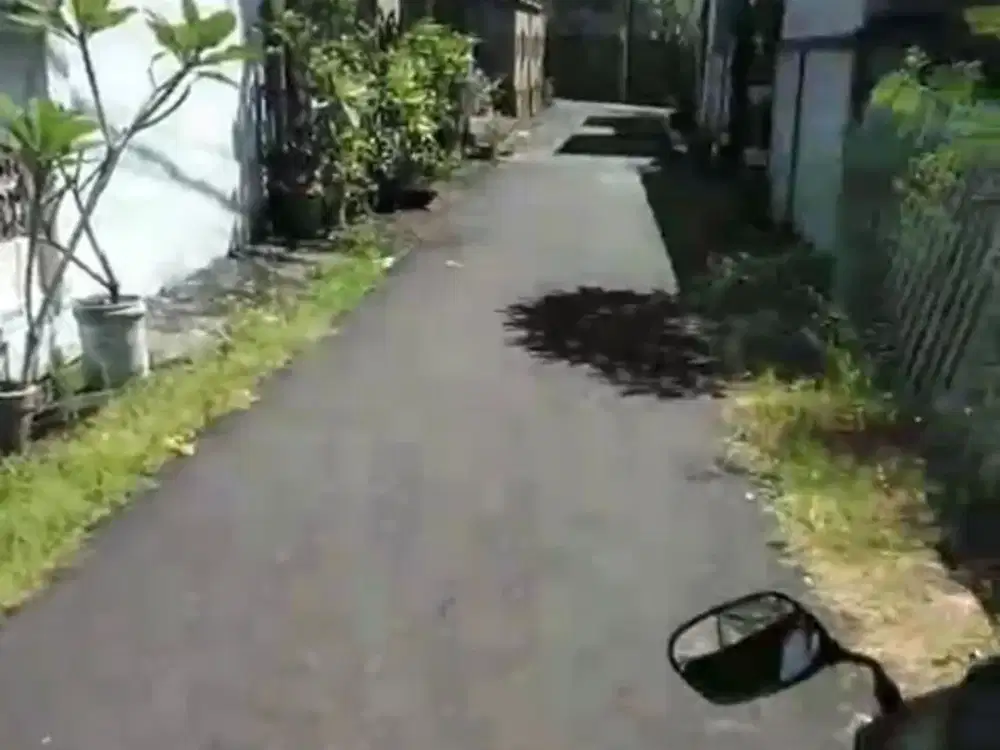 JUAL TANAH BONUS RUMAH TUA