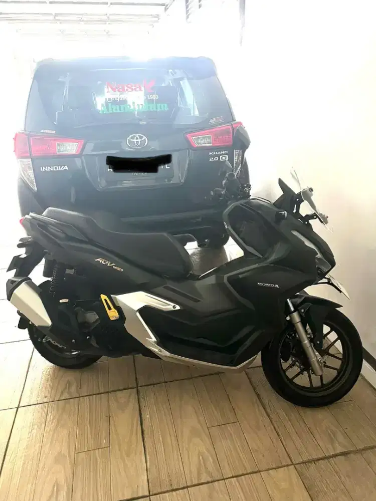 Honda ADV 160 ABS 2024 - Pajak Panjang & Tangan Pertama