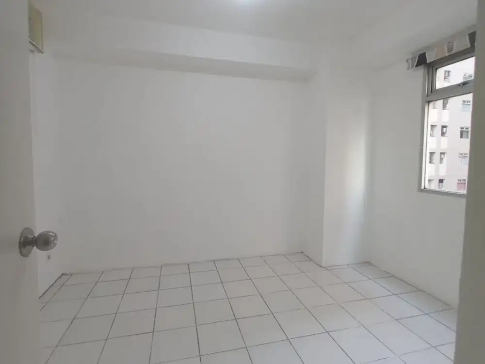 Sewa Kosongan apartemen gading nias type 2bedrooms Chrysant lt 9