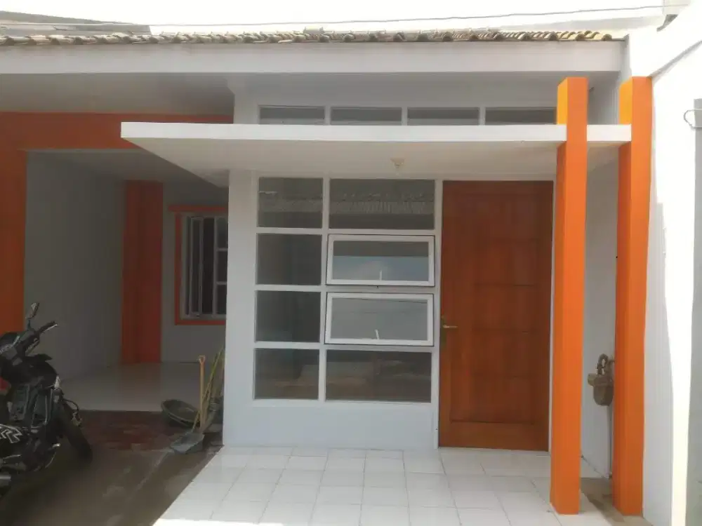 Dikontrakkan rumah strategis
