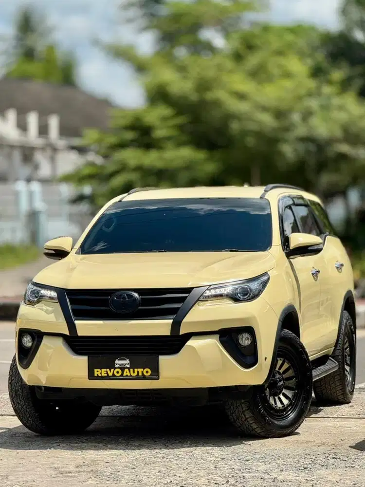 (Mesin STD) Fortuner VRZ 2016 / 2017 2.4 at diesel automatic 2018