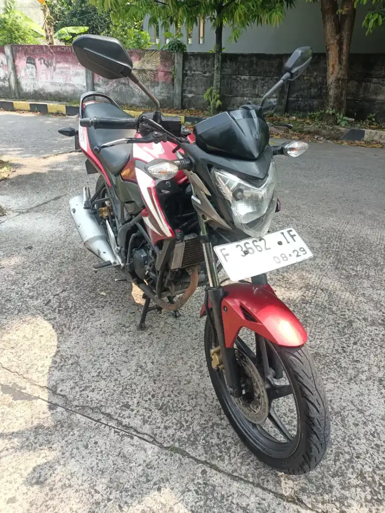 Honda CB150R 2014