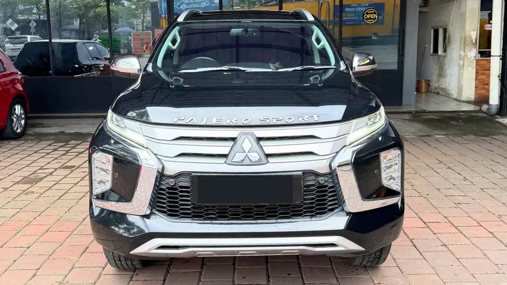Pajero Sport Dakar 4x2 AT 2021