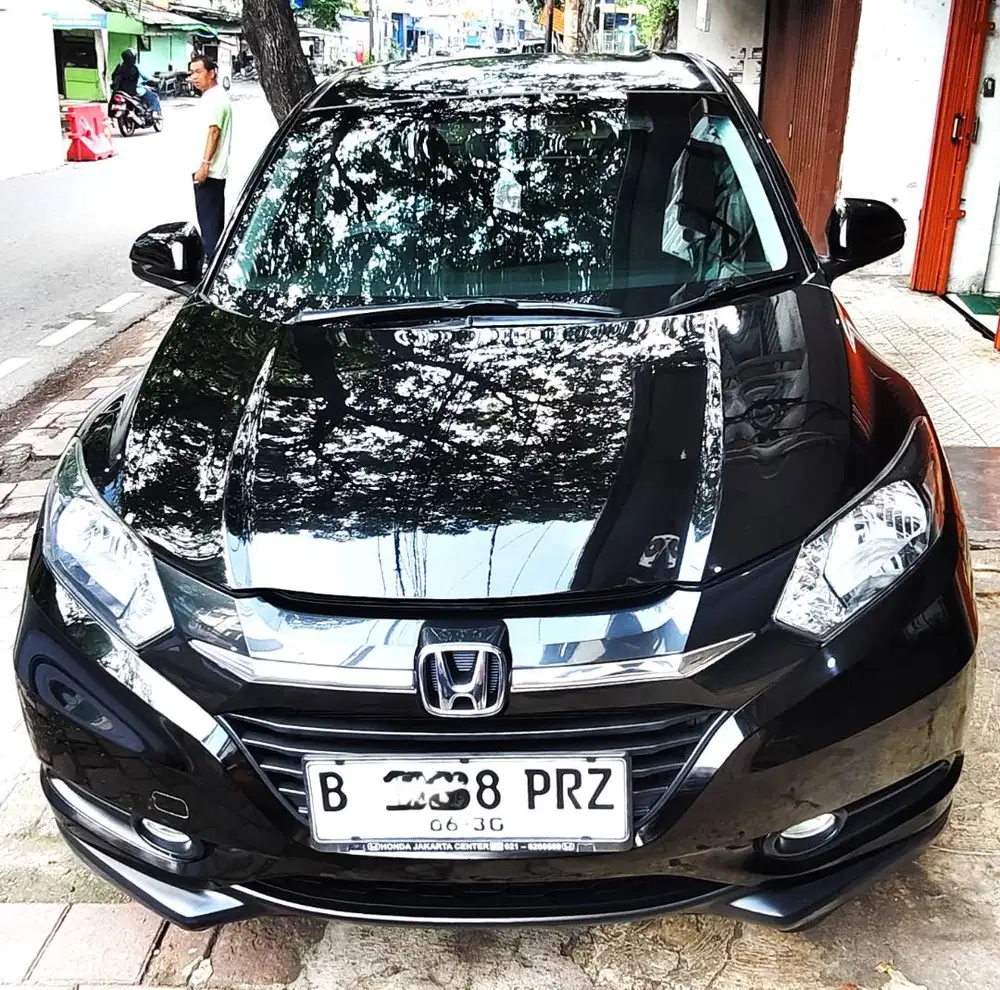 HRV E CVT 2015 Pakaian 2016 HITAM,KM 41rb Record Honda,ANTIK, TDP 22jt