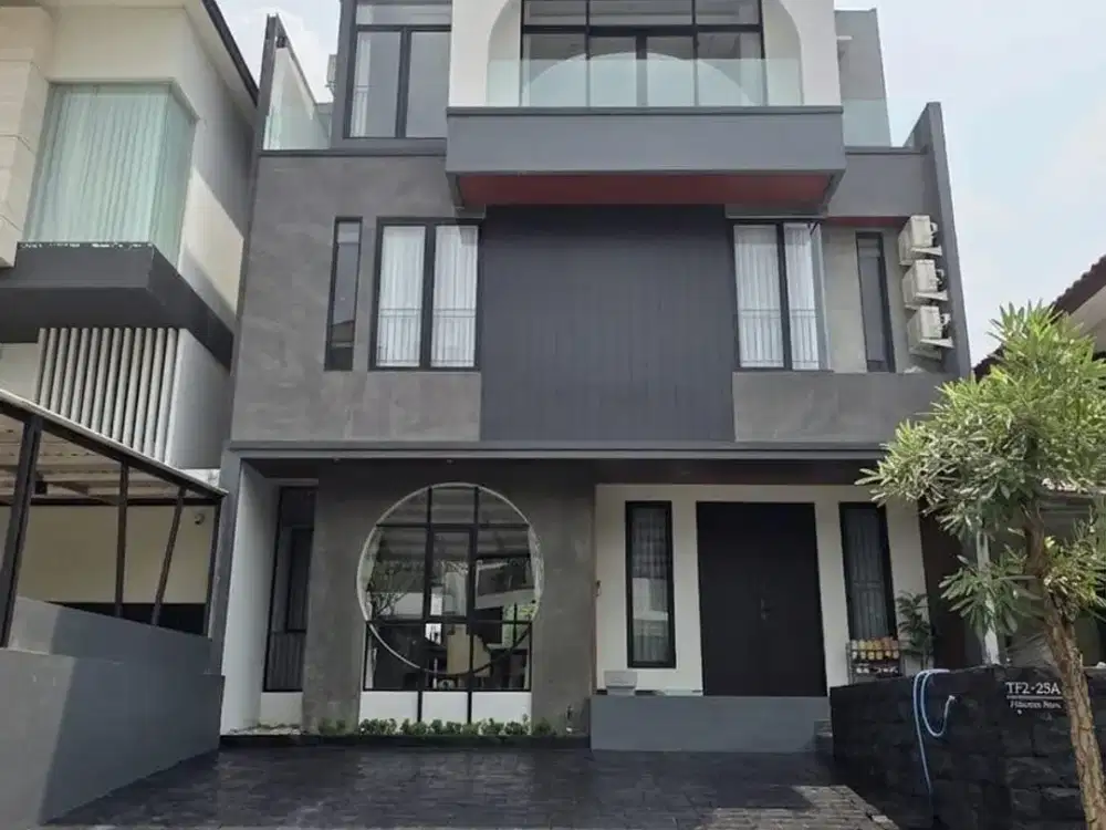 Dijual Rumah Mewah, Ada Kolam Renang, Strategis Dekat G-Walk, Citraland
