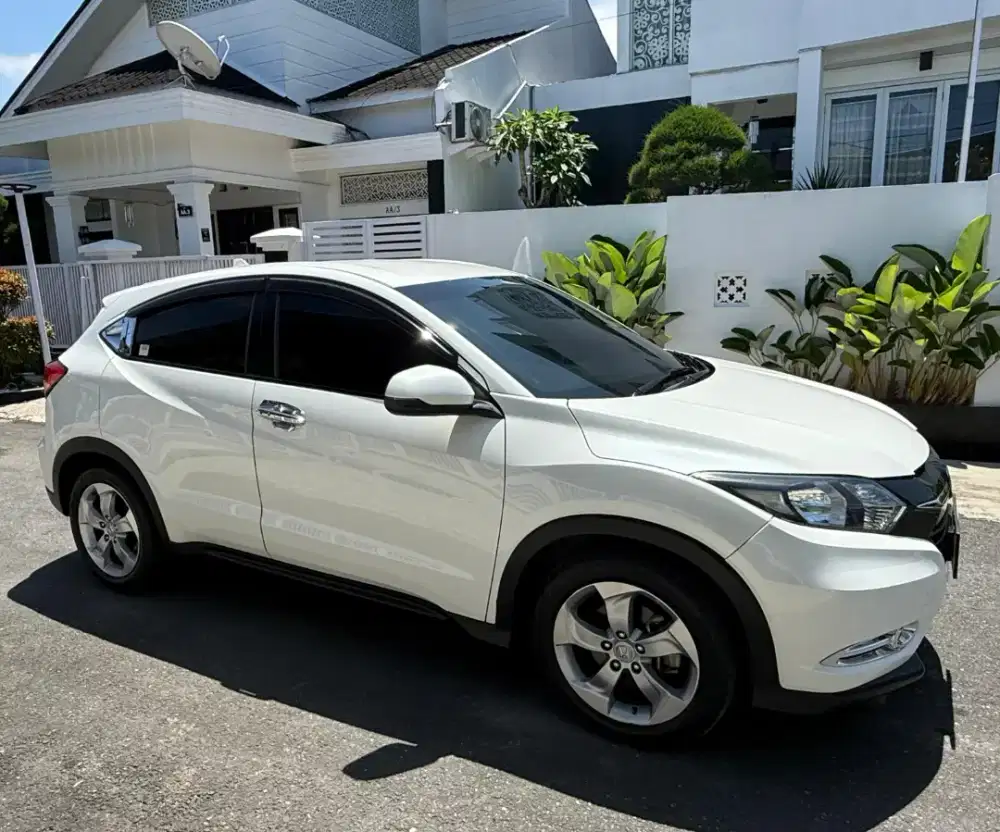 Hrv 2015 E cvt metik BA