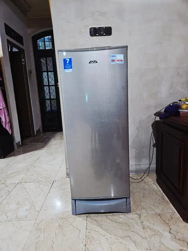 Kulkas AQUA AQR-D190 Silver