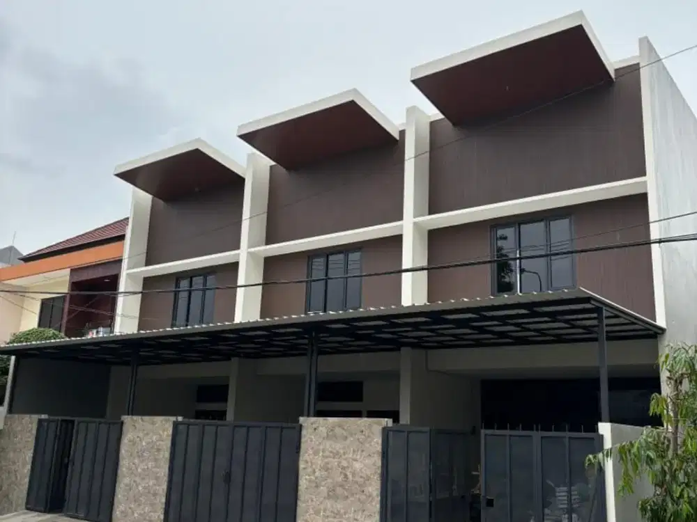 Rumah Baru 3 Unit sebelah Raya Jemursari
