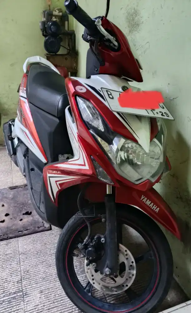 Yamaha Xeon RC Tahun 2014 Bulan 11 Pajak Panjang B DKI Barat, Mulus