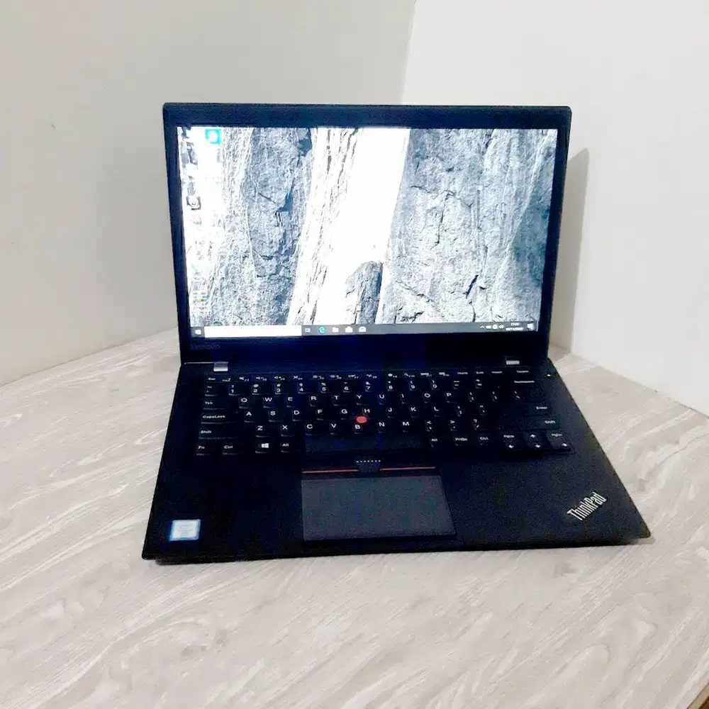 Laptop Lenovo T460s Core i7 6600u RAM SSD WINDOWS *RRC
