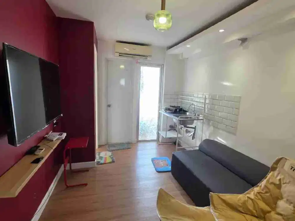 Sewa 2BR Semi furnish Bassura city