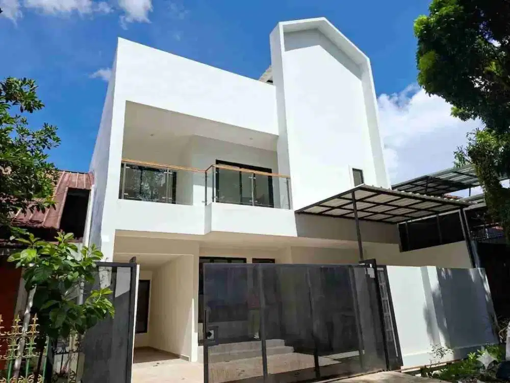 Dijual Rumah Scandinavian di komplek besar, Jagakarsa!