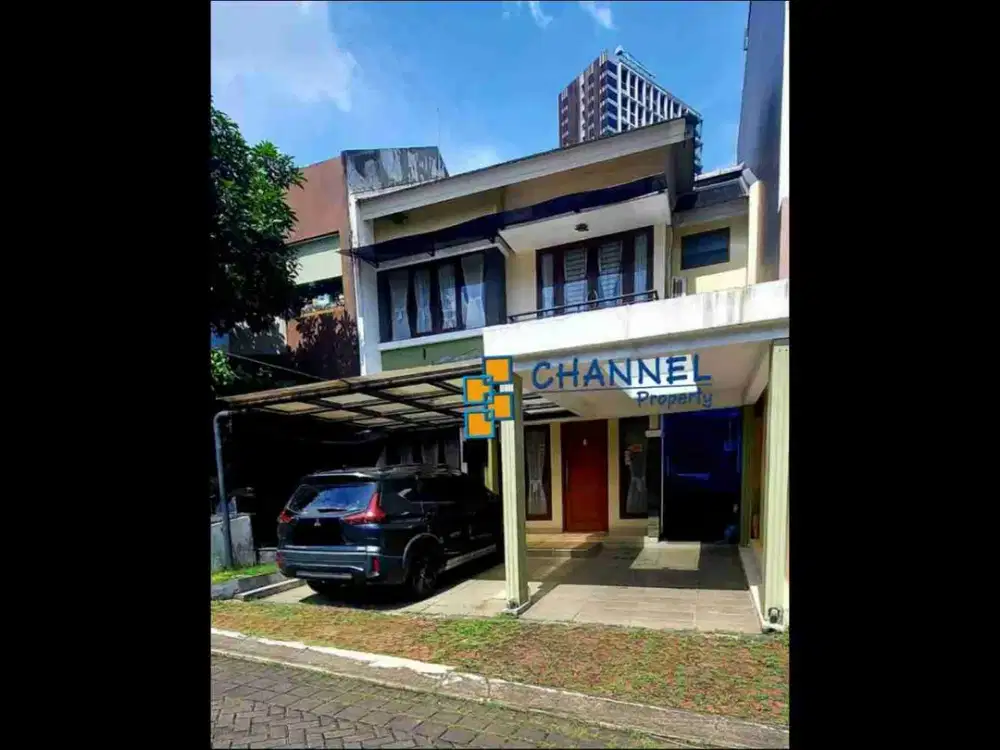 Di Jual Rumah Strategis Dekat Akses Tol BSD Delatinos, Ea