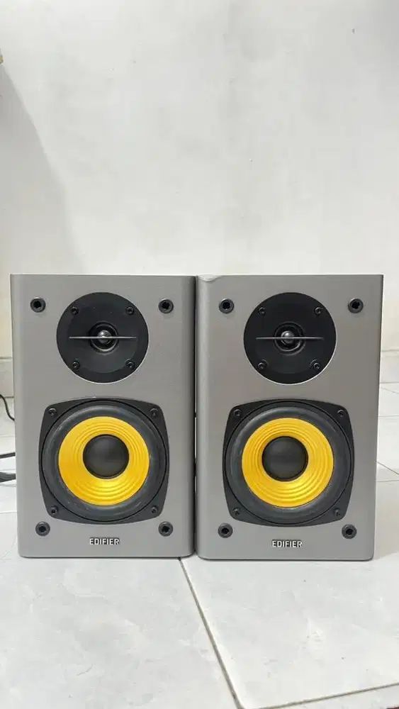 Dijual Speaker Edifier R 1000T4