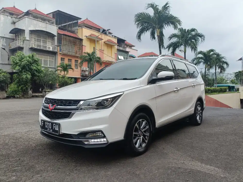 Wuling Cortez 1.5 LT Lux+ AT 2021 Putih