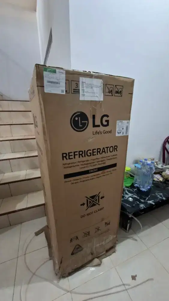 LG Kulkas 2 Pintu Inverter 202 - 225 Liter