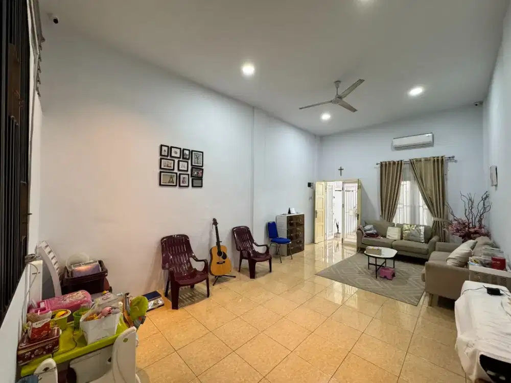 DIJUAL RUMAH DI JALAN KARSA MEDAN