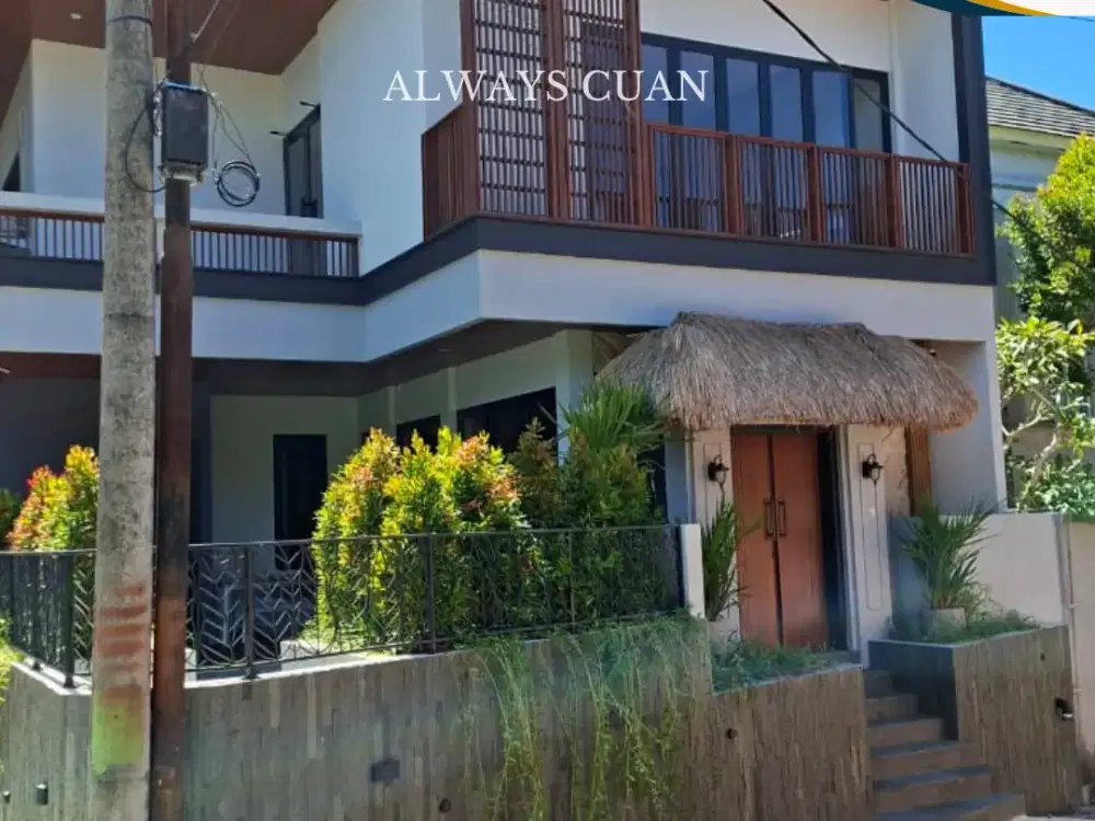 NIKMATI PEMANDANGAN MATAHARI TERBENAM DARI ATAP