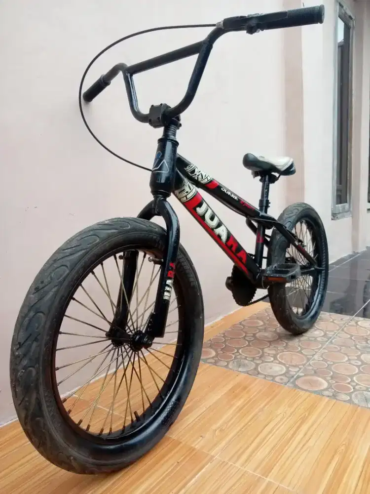 Sepeda BMX 20 Ban JUMBO.
