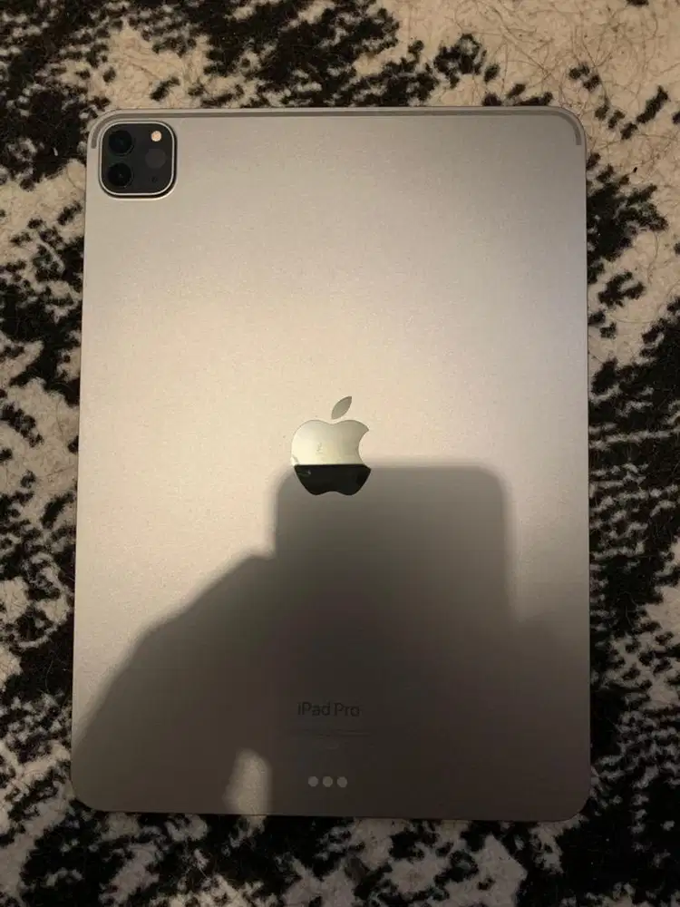 ipad pro m2 11inch (generasi 4) dan apple pen generasi 2, ibox