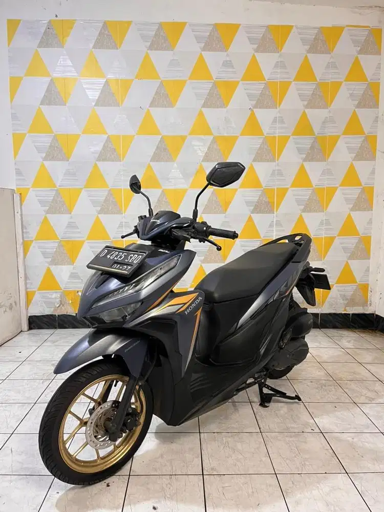 Honda vario 125 cbs iss 2022 mulus