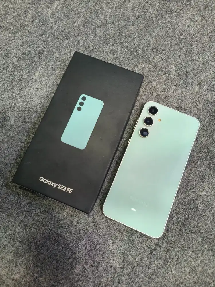 Samsung S23 FE 8/256gb