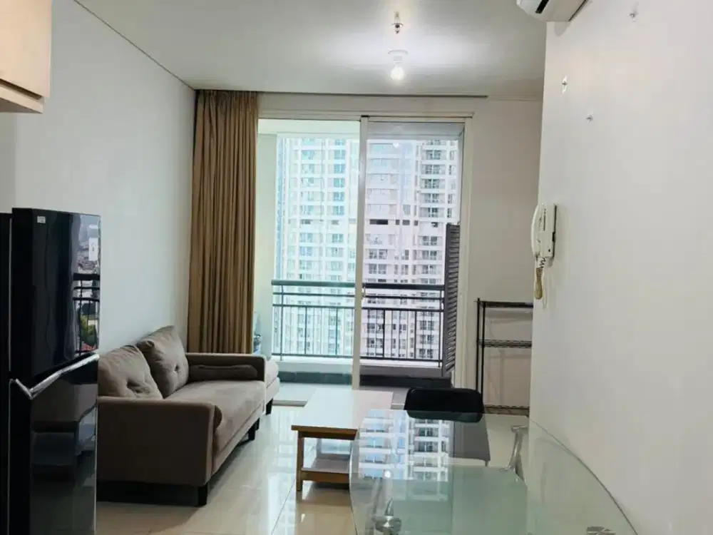 Disewakan Murah Apartemen Central Park Residences - 1BR (44 m²) Furnished, 75 Juta/Tahun, Central Park, Jakarta Barat