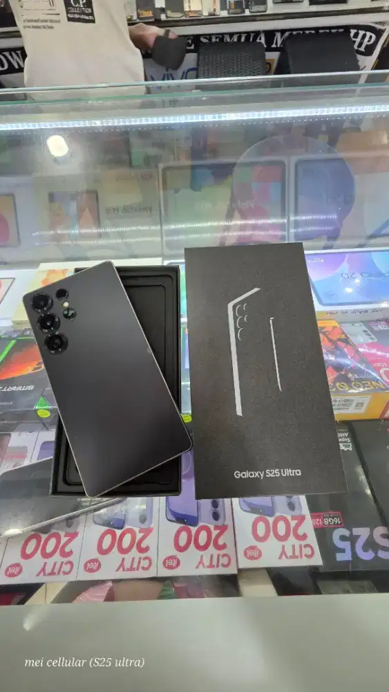 Samsung S25 ultra 12/512 second fullset garansi bisa tt bisa kredit