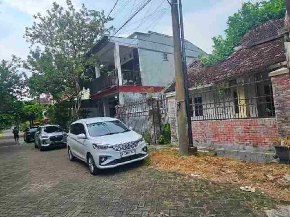 tanah 100 m raya suhat bagus buat dibangun kos elite di griyashanta suhat dekat permata jingga ( pj ) dan green orchid dekat kampus UB Brawijaya polinema dan UNMUH