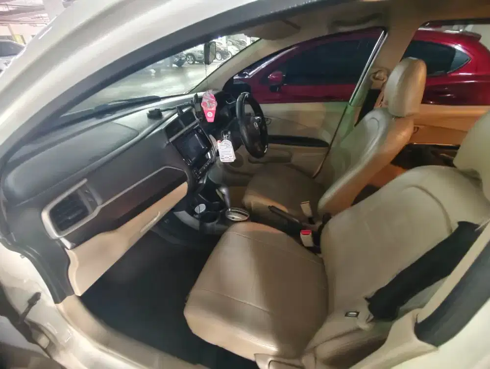 Honda Mobilio s CVT tahun 2018