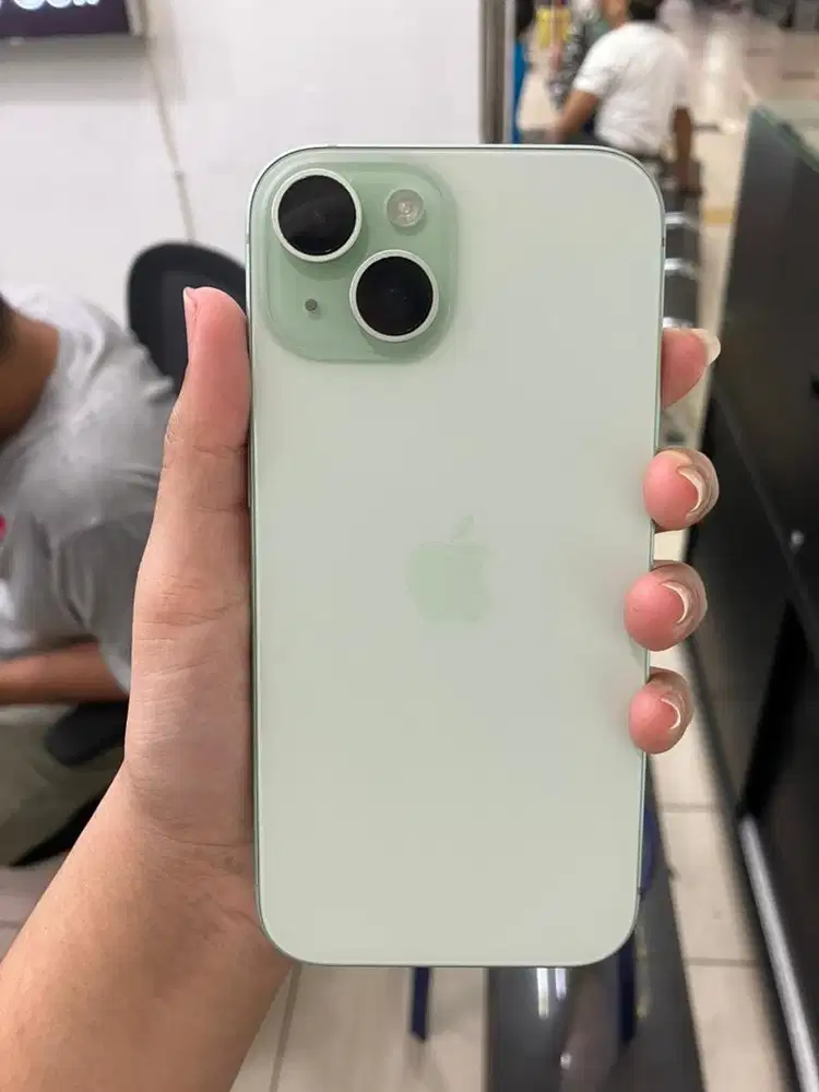 Second iphone 15 128 ibox