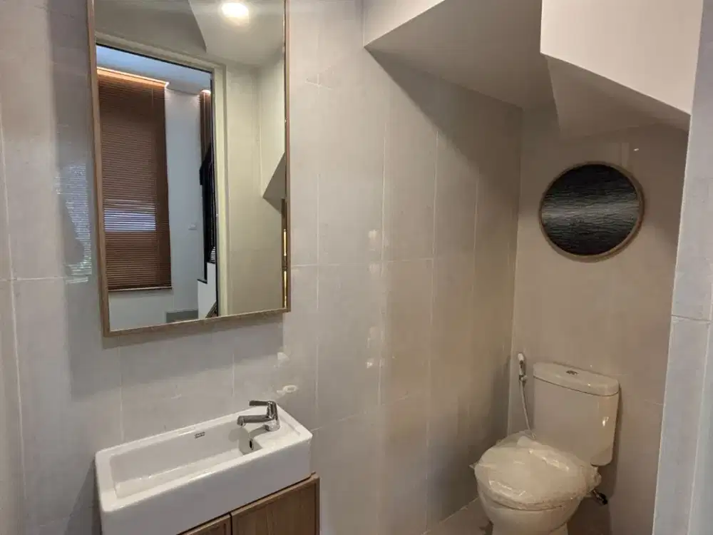 Lokasi Prime Malibu Village Perbatasan BSD & Gading Serpong Rumah 3 Lantai