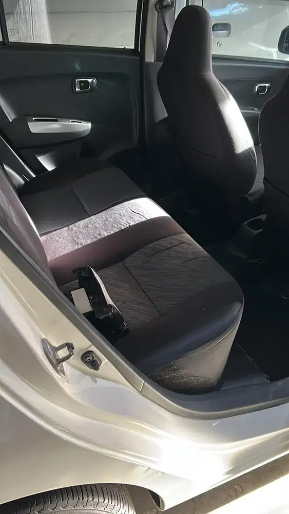 Daihatsu Ayla typeX th 2019