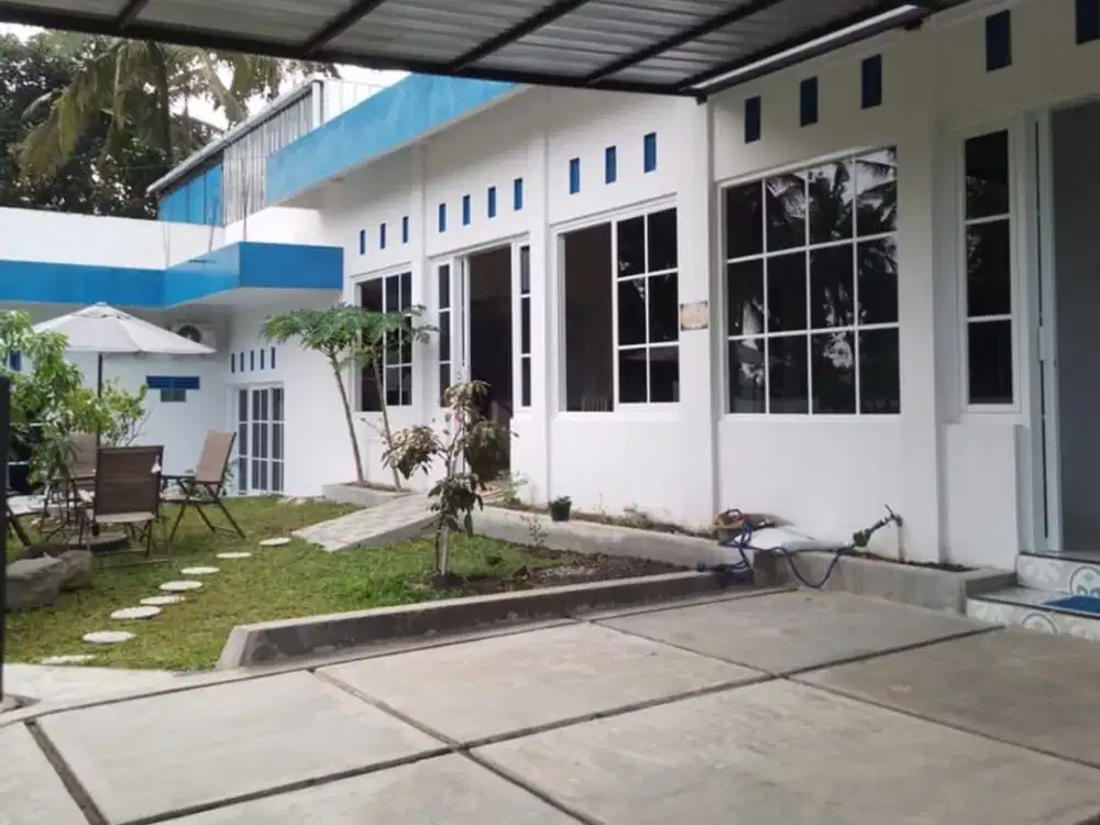 DISEWAKAN RUMAH HALAMAN LUAS NYAMAN DAN ASRI CATURHARJO SLEMAN