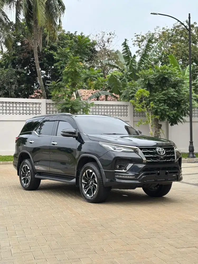 Toyota Fortuner SRZ 2.7 AT Bensin 2022