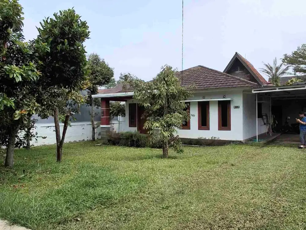 dijual rumah luas di sariwangi bandung legalitas lengkap