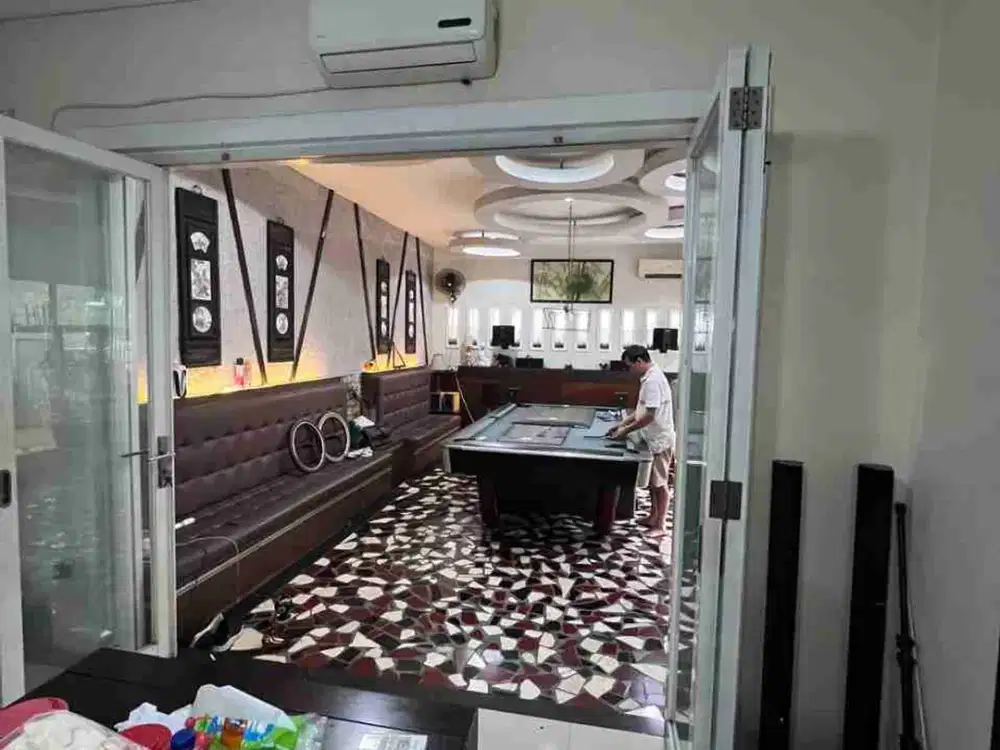 Dijual Rumah Huk Besar Bagus di Kelapa Gading