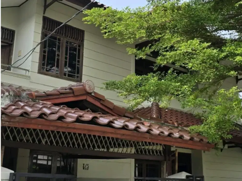 RUMAH CEMPAKA PUTIH TIMUR SANGAT STRATEGIS DEKAT KAWASAN KULINER