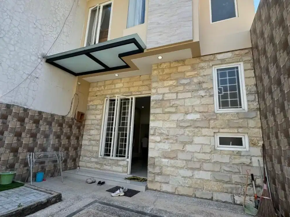 Dijual Rumah 2LT Darmo Permai Dekat Ciputra World Full Furnish