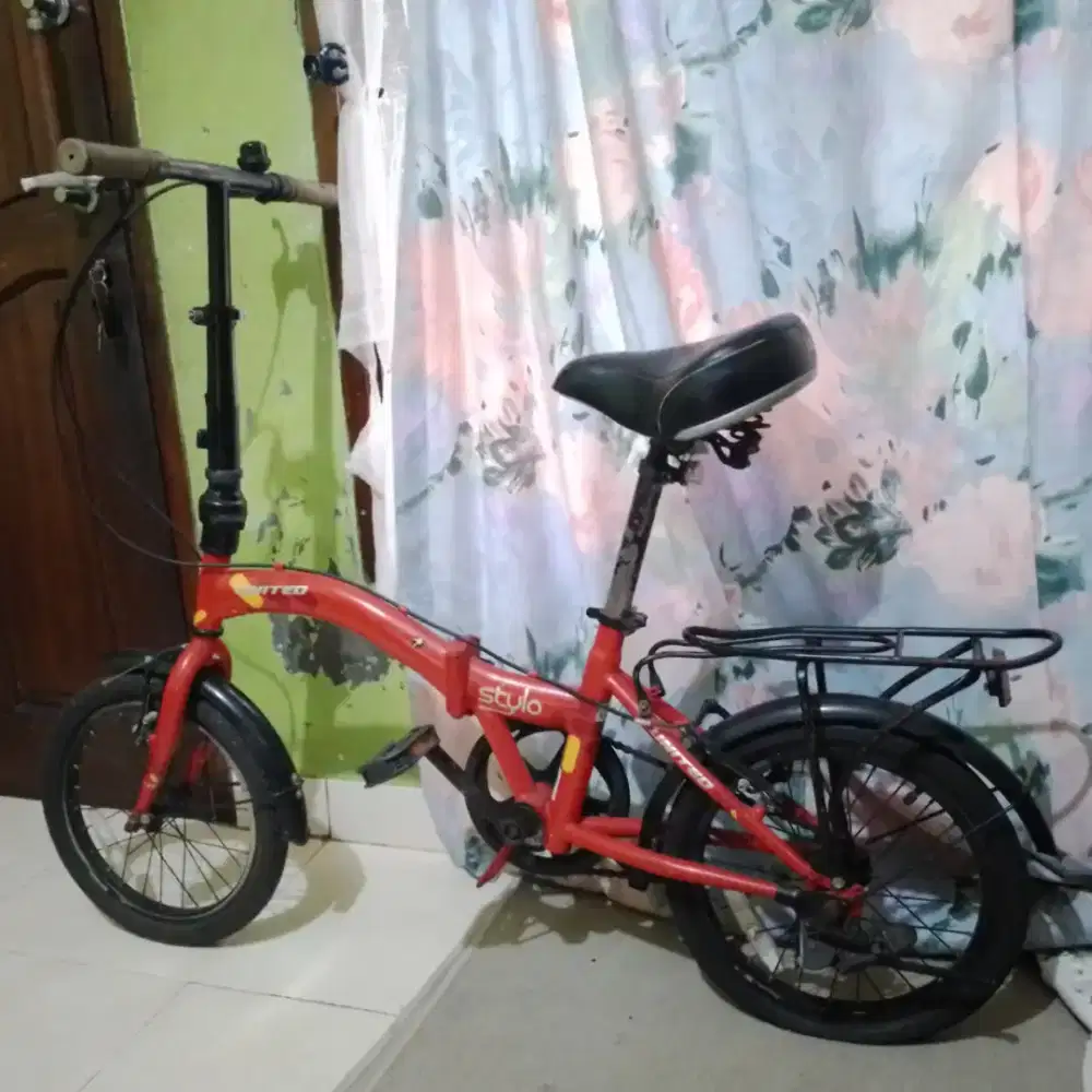SEPEDA LIPAT UNITED STYLO