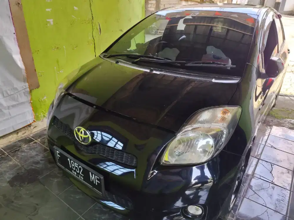 Toyota Yaris S Limited Matic 2012
