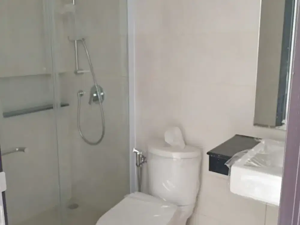 Dijual BU Rumah Green Village , Jl. KH. Hasyim Ashari, Nerogtog, Pinang, Kota Tangerang