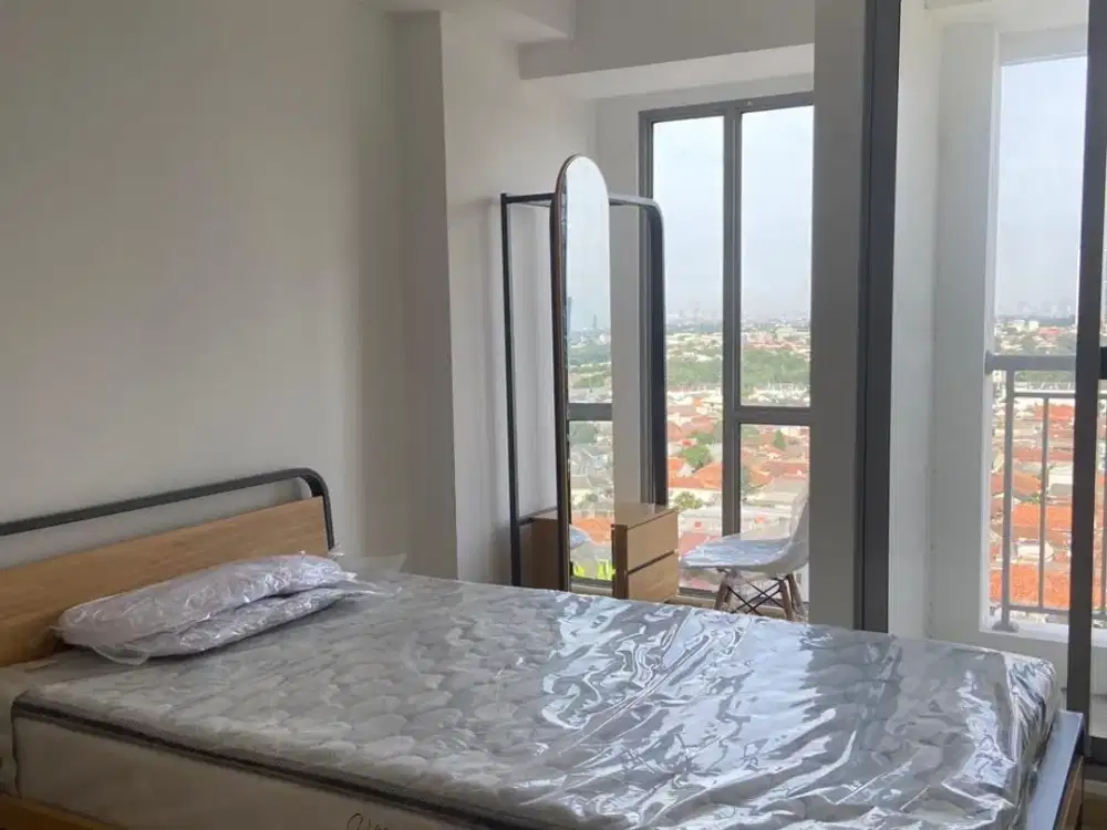 M town residence type studio lantai sedang