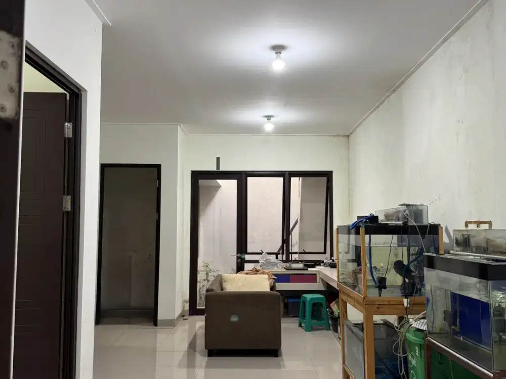 Casa Jardine / rmh 2 lantai lokasi tenang